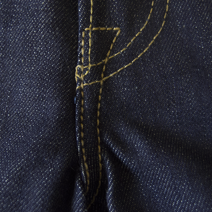 Levi's501-1995(madeinusa)_股部分