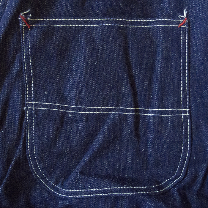 Demander_back pocket