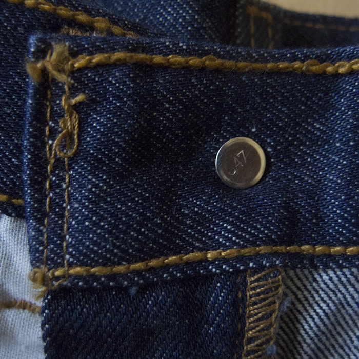 Levi's 501 (made in Mexico, Apr 2001)